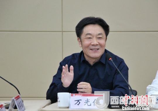 圖為山東師范大學副校長萬光俠在開幕式上發(fā)言?！≮w曉 攝