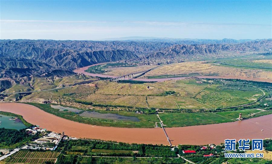 （壯麗70年·奮斗新時(shí)代——共和國(guó)發(fā)展成就巡禮·圖文互動(dòng)）（12）生態(tài)美、百姓富——品讀嶄新“寧夏畫(huà)卷”