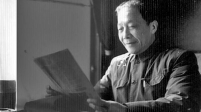舍我其誰報國志，碧血丹心愛國情